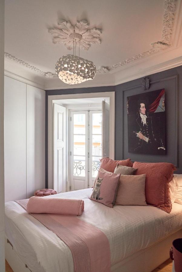 Charming Castelo. Amazing View Apartment